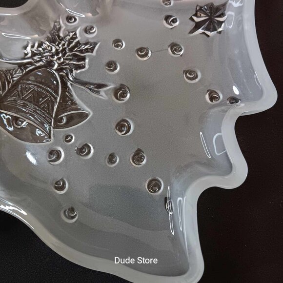 Celebrations - Christmas Tree Dish Plate Bowl Holly Bells Frosted Glass - 7.5" - Picture 4 of 4